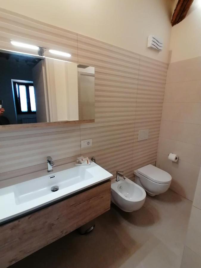 Bed and Breakfast Dimo' Re Farnese Exterior foto